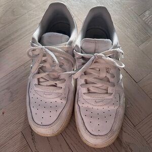 nike air force 1 big kids Size 2.5Y / EUR 34 /US 4
